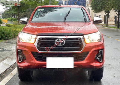 Xe Toyota Hilux 2.4E 4x2 AT 2018
