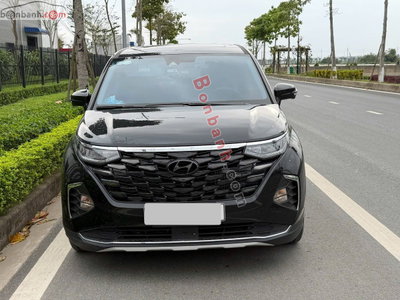 Xe Hyundai Custin Cao Cấp 2.0T 2025