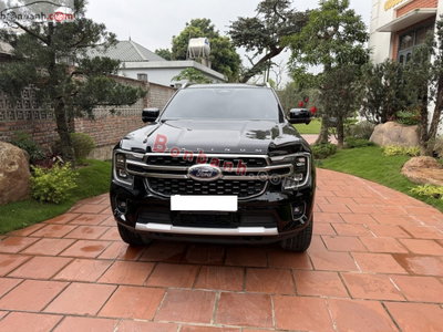 Xe Ford Everest Platinum 2.0L 4x4 AT 2025