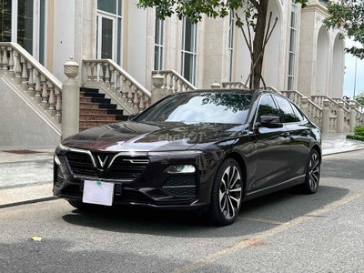 Lux A 2.0 turbo Premium