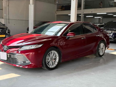 Toyota Camry 2.5Q Đỏ, Odo: 35.000 Km, Bao test