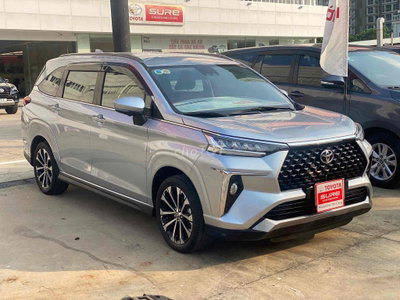 Toyota Veloz Cross 2024 TOP Bạc - 39000 km