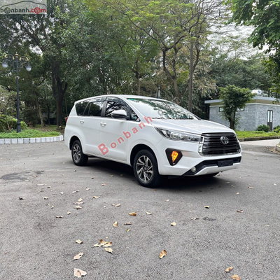 Xe Toyota Innova E 2.0 MT 2022