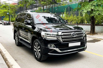 Xe Toyota Land Cruiser VX 4.6 V8 2019