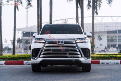 Xe Lexus LX 600 Urban 2023