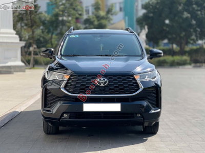 Xe Toyota Innova Cross 2.0 CVT 2024