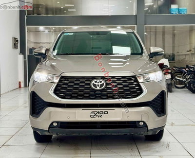 Xe Toyota Innova Cross 2.0 CVT 2023