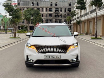 Xe Kia Carnival Signature 2.2D 2023