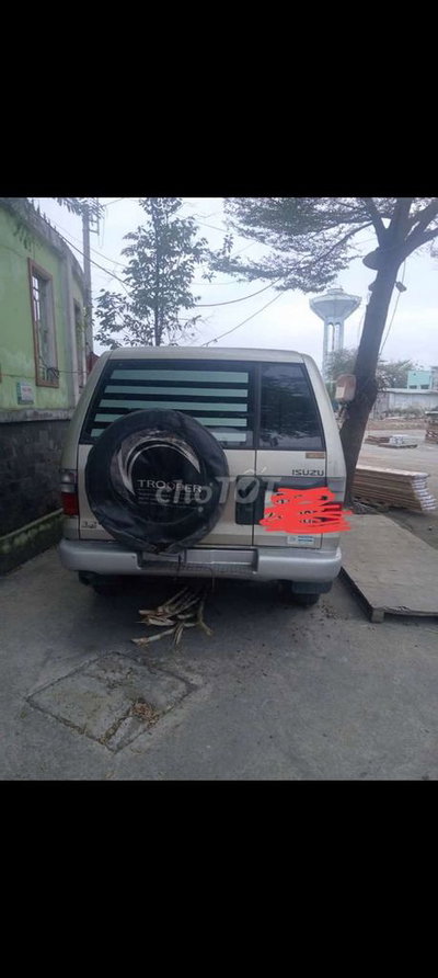 Isuzu Trooper 2002