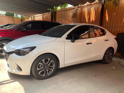 Mazda 2 2016 1.5 AT Sedan - 120000 km