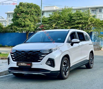Xe Hyundai Custin Cao Cấp 1.5T 2025