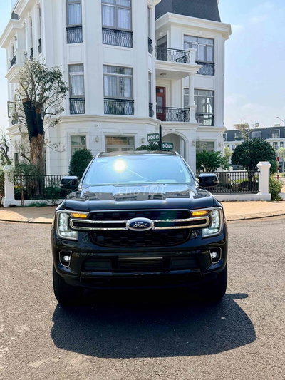 Ford Everest 2023 Ambient Nhập Thái 1 Chủ Rất Đẹp