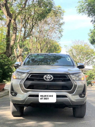 TOYOTA HILUX 4x2 AT SẢN XUẤT 2021 NHẬP KHẨU