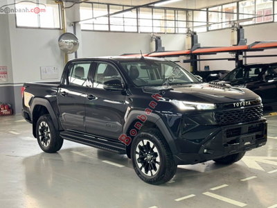 Xe Toyota Hilux Trailhunter 2.8L 4x4 AT 2026