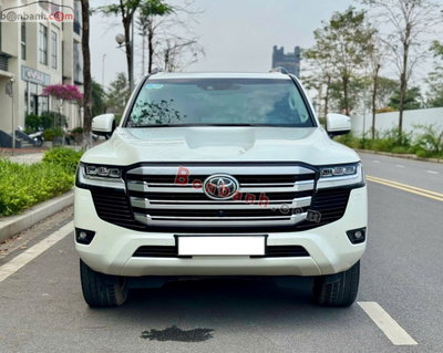 Xe Toyota Land Cruiser 3.5 V6 2023
