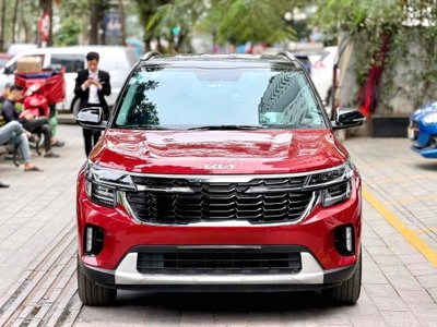 Kia Seltos 2024 1.5 Premium 10000 km