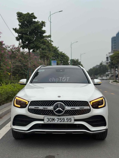 GLC300 4matic 2021 odo 5v5