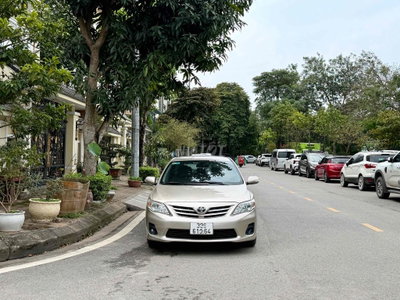 Toyota Corolla Altis 2012 1.8G - 129000 km