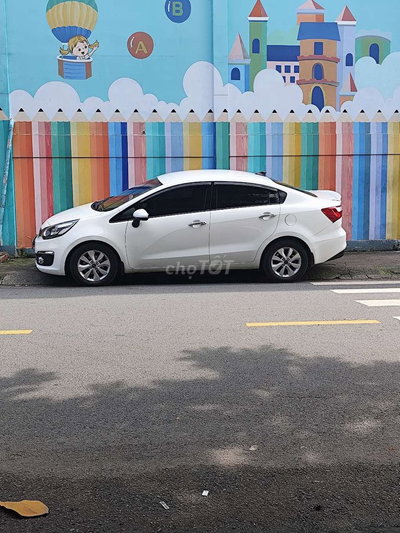 KIA RIO 2016 Trắng Số sàn