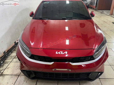 Xe Kia K3 Premium 2.0 AT 2022