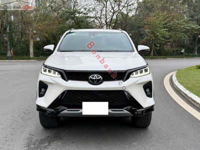 Xe Toyota Fortuner 2.8V 4x4 AT Legender 2020
