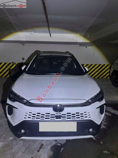 Xe Toyota Corolla Cross 1.8V 2025