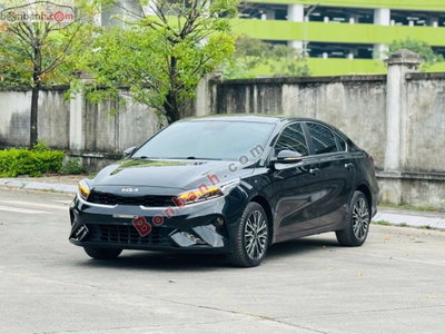 Xe Kia K3 Premium 1.6 AT 2022
