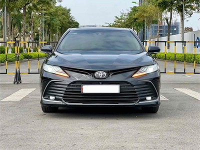 Toyota Camry 2022 2.5Q Đen 50000 km