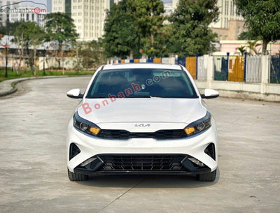 Xe Kia K3 Luxury 1.6 AT 2022
