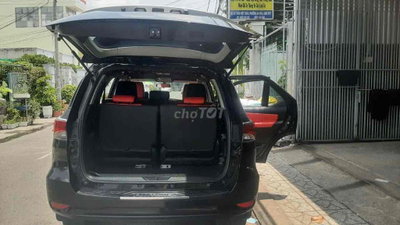 Toyota Fortuner 2018 Đen 105.000 km