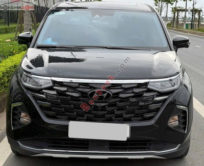Xe Hyundai Custin Cao Cấp 2.0T 2025