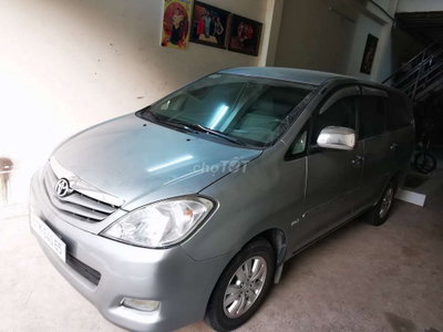 Toyota Innova 2011 SR 7 ghế hàng hiếm cọp,