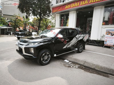 Xe Mitsubishi Triton 4x2 AT Mivec 2020