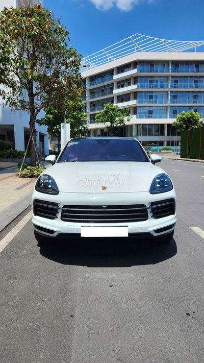 Porsche Cayenne Coupe 2022 bán cho người dùng