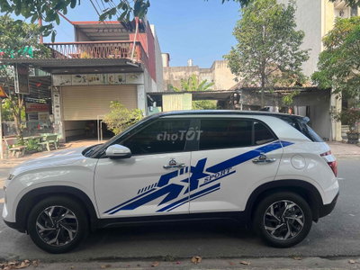 Hyundai Creta 2023 đăng kí năm 2024 - 28000 km