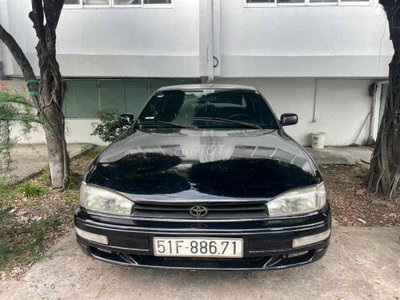 camry đen đời 1993