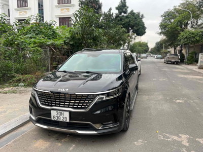 Kia Carnival Signature 2022 2.2D 7 chỗ - 86700 km