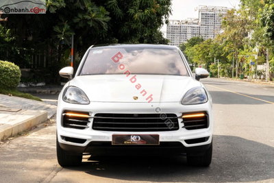 Xe Porsche Cayenne Coupe Platinum Edition 2022