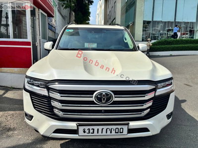 Xe Toyota Land Cruiser VXR 3.5 V6 2023