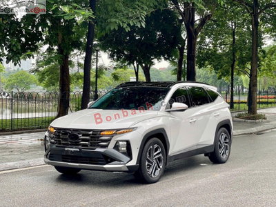 Xe Hyundai Tucson 1.6 AT Turbo HTRAC Đặc biệt 2025