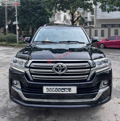 Xe Toyota Land Cruiser VX 4.6 V8 2019