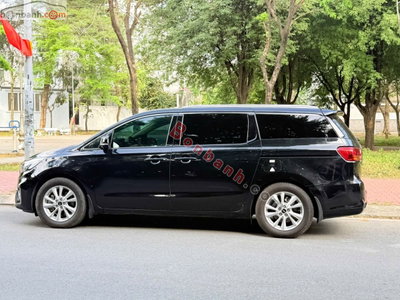 Xe Kia Sedona 2.2 DAT Signature 2021