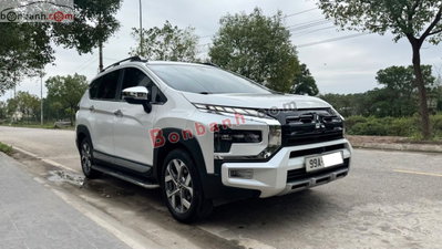 Xe Mitsubishi Xpander Cross 1.5 AT 2023
