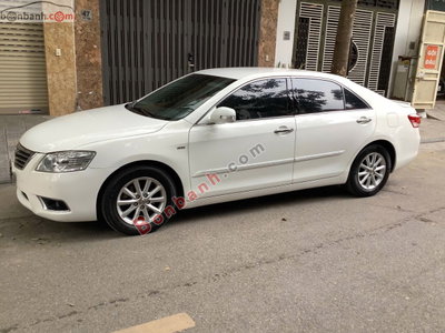 Xe Toyota Camry 2.0E 2010