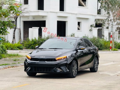 Xe Kia K3 Premium 1.6 AT 2022