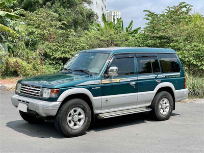 Mitsubishi Pajero 2002