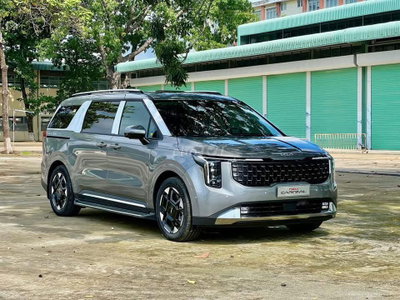 KIA Carnival Signature Ưu Đãi 65TR Tặng 1 năm BHVC