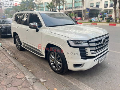 Xe Toyota Land Cruiser 3.5 V6 2024