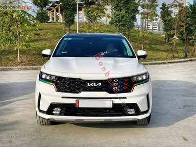 Xe Kia Sorento Premium 2.2 AT AWD 2022