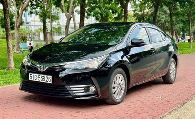 Toyota Altis 2017 1.8E Đen 60.000KM
